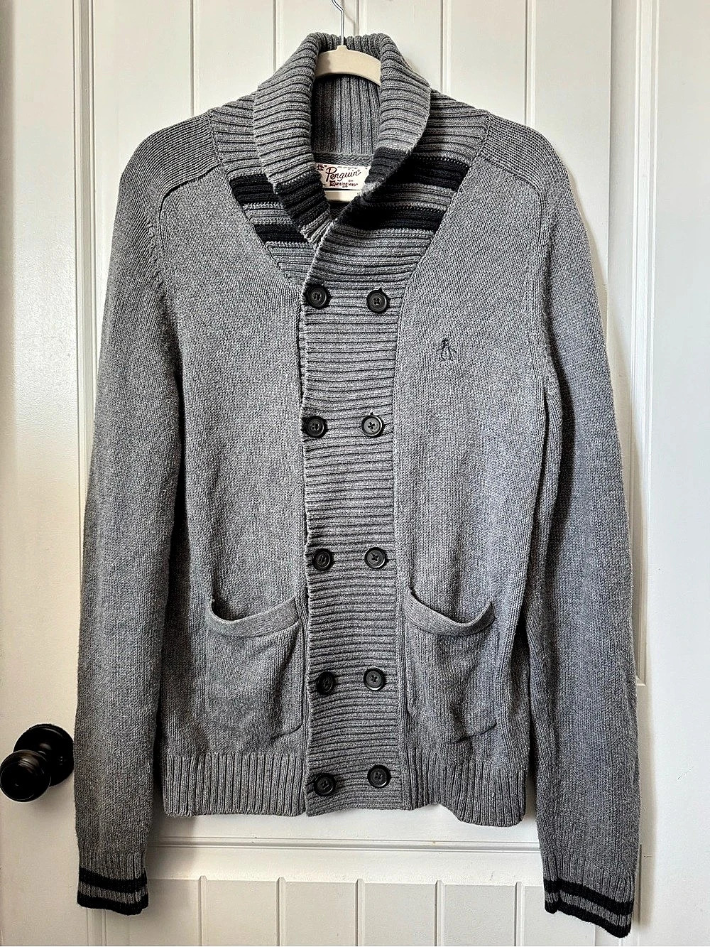 Penguin By Munsing Wear Men's Gray Knit Cardigan Medium